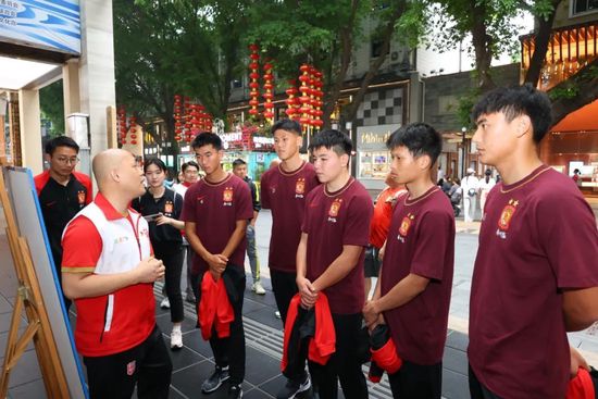 图书管理员的女朋友第一季免费观看