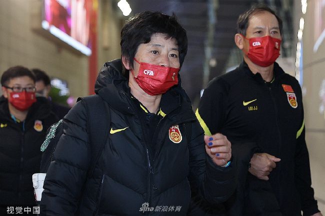西施裸体被出白水