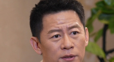小区彩色女流