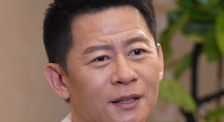 岳坐摩托车我啪啪后续