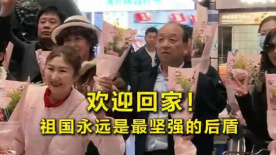 女主人享受舌奴用嘴伺候